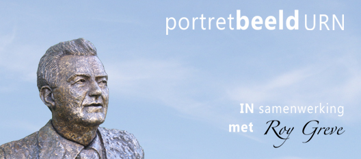 Het portredbeeld als URN. URNWINKEL. in samenwerking met Roy Greve.