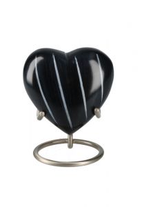 Hartvormige mini urn 'Elegance' zwart met witte strepen (incl. voetje)