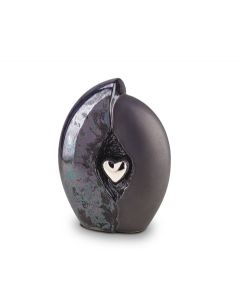 Keramische mini urn met zilveren hartje