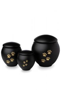 Dierenurn met goudkleurige dierenpootjes