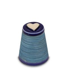 Handgemaakte mini urn 'Koniko' met hartje midnight blue