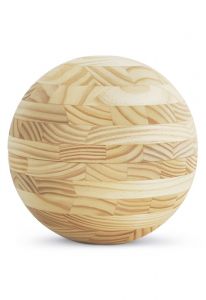 Geoliede houten urn 'Sphera' van massief grenen