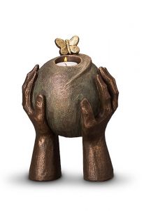 Keramische mini urn 'Metamophose' met kaarshouder