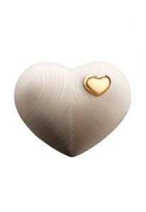 Mini urn met goudkleurig hartje van onbehandeld esdoorn