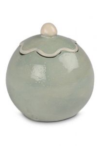 Grijsgroene mini urn van keramiek 'Bloem'