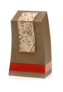 Urn van keramiek 'Versatilis' met versiering