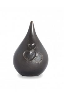 Bronzen mini urn 'Traandruppel met hartjes'
