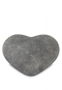 Halfstaande hart urn van porselein grijs