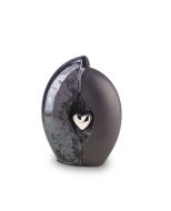 Keramische mini urn met zilveren hartje