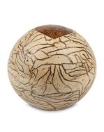 Handgemaakte urn van keramiek 'Ares' beige